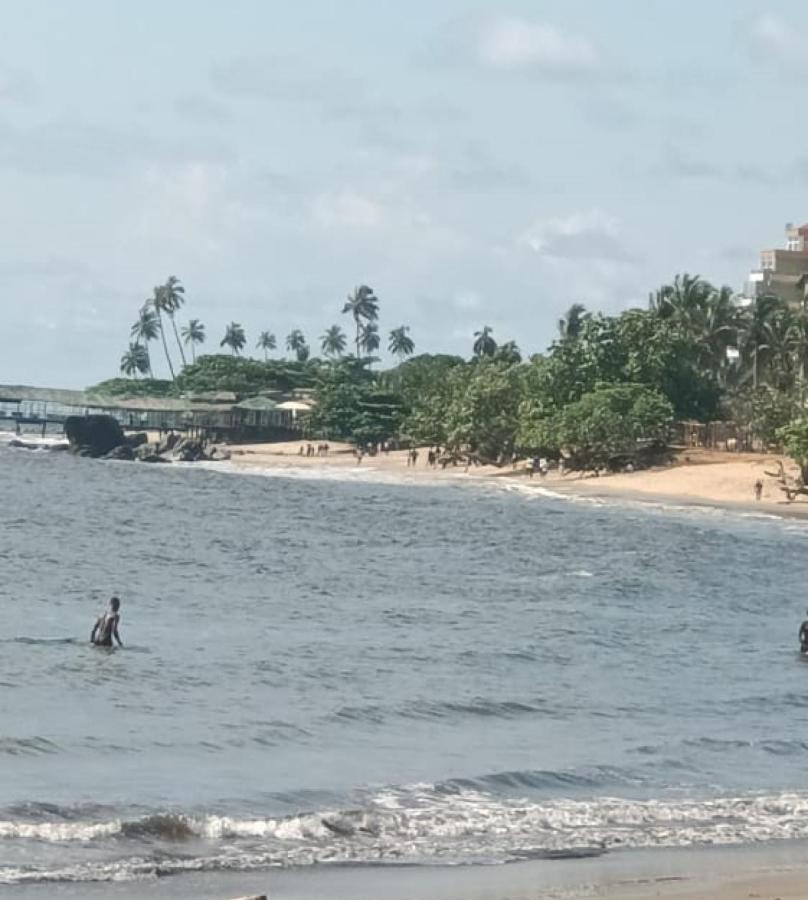 La Maison Du Voyageur Kribi Extérieur photo