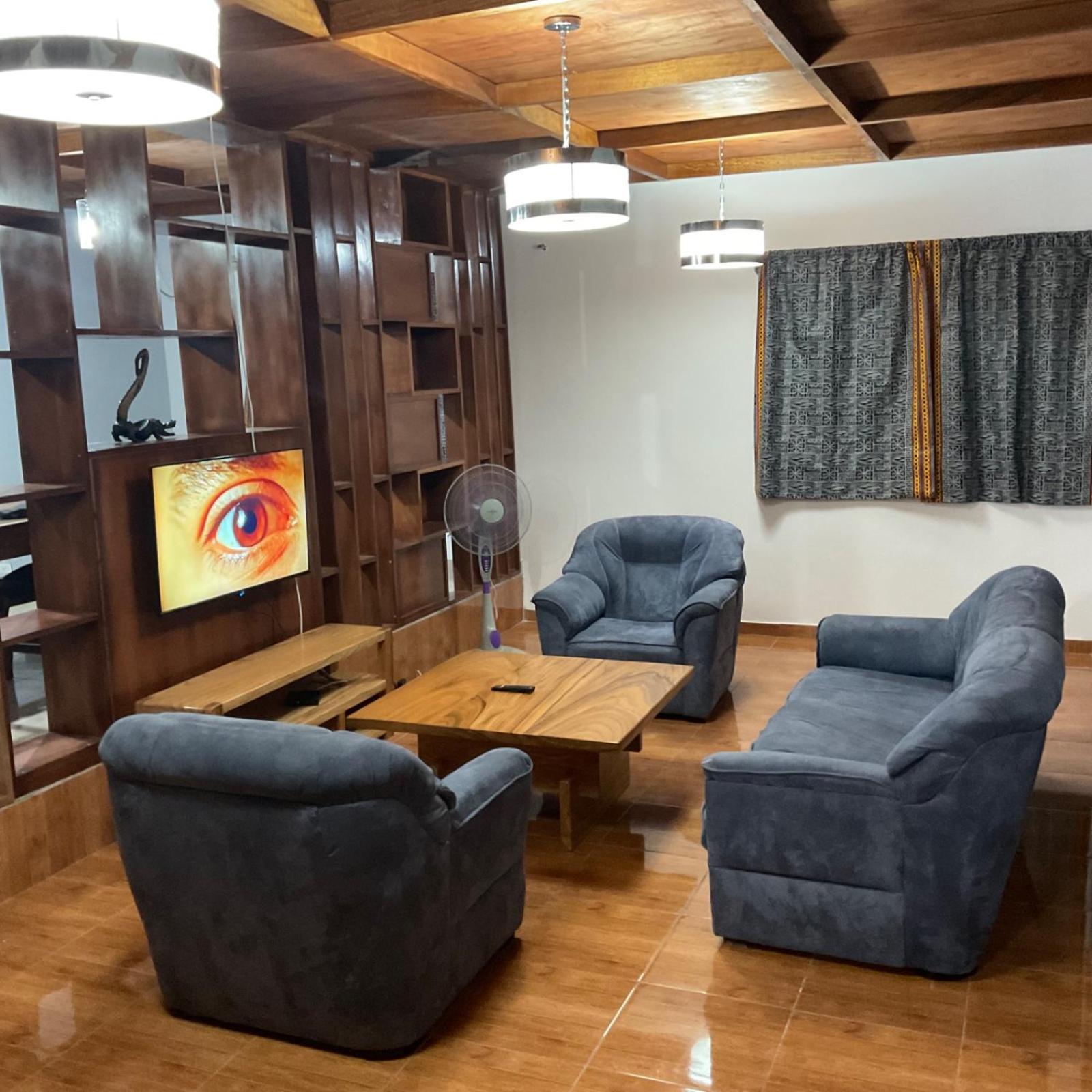 La Maison Du Voyageur Kribi Extérieur photo